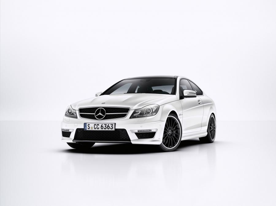  Mercedes-Benz C63 AMG Coupe 2012 года  (фото 112 из 113)
